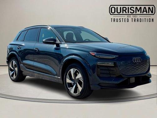 2025 Audi Q6 e-tron Premium Plus