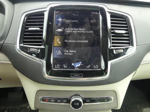 2022 Volvo XC90 T6 Inscription
