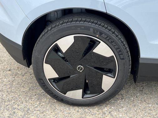 2026 Volvo EX30 Twin Motor Performance Plus