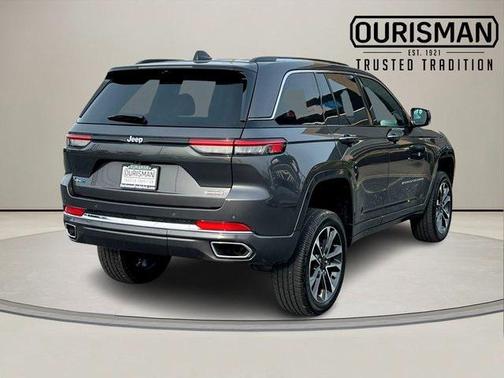 2022 Jeep Grand Cherokee 4xe Overland