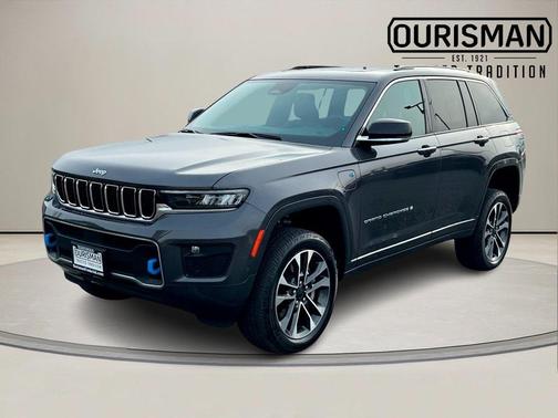 2022 Jeep Grand Cherokee 4xe Overland