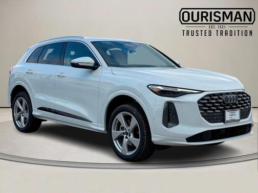 2025 Audi Q5 Premium Plus TFSI quattro S tronic