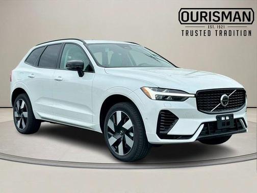 2025 Volvo XC60 Plug-In Hybrid T8 Plus