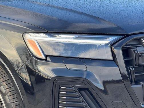 2026 Audi Q7 45 Premium