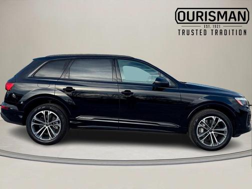 2026 Audi Q7 45 Premium