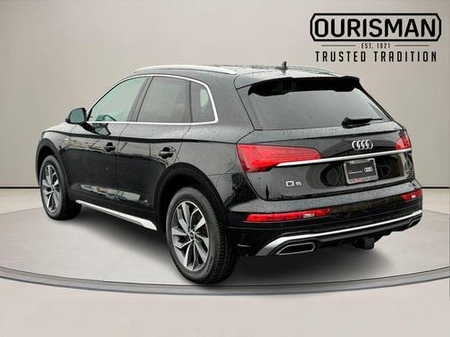 2023 Audi Q5 45 S line Premium