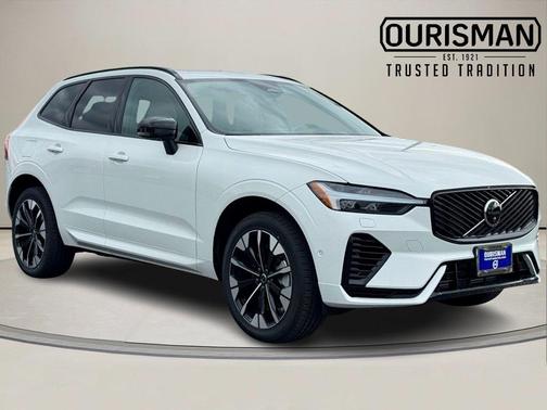 2026 Volvo XC60 Plug-In Hybrid T8 Plus