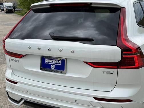 Crystal White 2026 Volvo XC60 Plug-In Hybrid T8 Plus