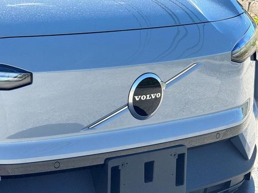 2026 Volvo EX30 Twin Motor Performance Plus