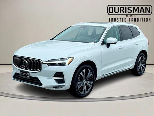 2022 Volvo XC60 B5 Inscription