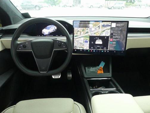 2023 Tesla Model X Plaid