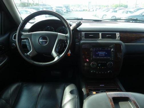 2008 GMC Yukon Denali