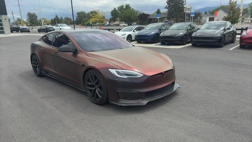 Solid Black 2022 Tesla Model S Plaid