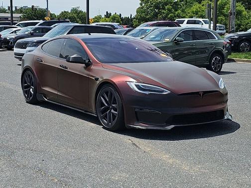 Solid Black 2022 Tesla Model S Plaid
