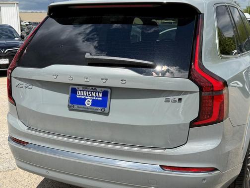 Vapour Gray Metallic 2026 Volvo XC90 B6 Plus 7-Seater