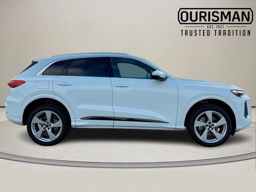 2025 Audi Q5 Premium Plus TFSI quattro S tronic