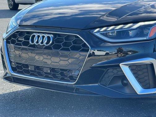 2024 Audi A4 45 S line Premium Plus