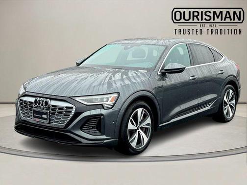 2024 Audi Q8 e-tron Premium Plus