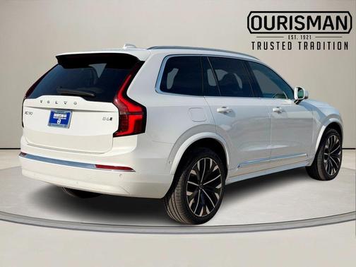 2026 Volvo XC90 B6 Plus 7-Seater