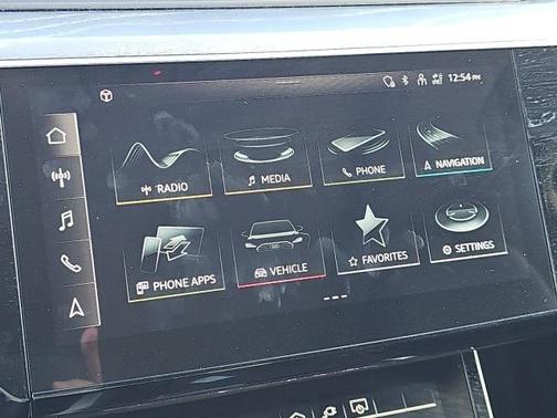 2024 Audi Q8 e-tron Premium Plus