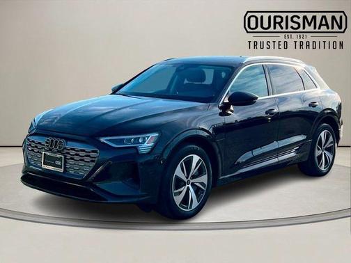 2024 Audi Q8 e-tron Premium Plus