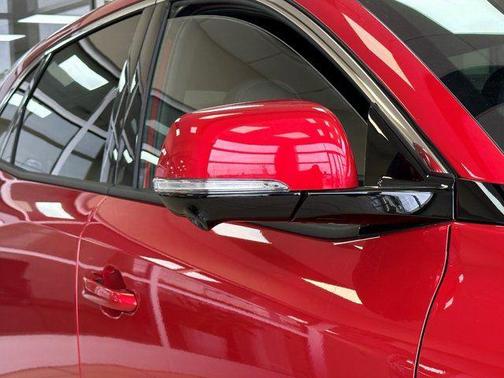 2025 VinFast VF 8 Plus