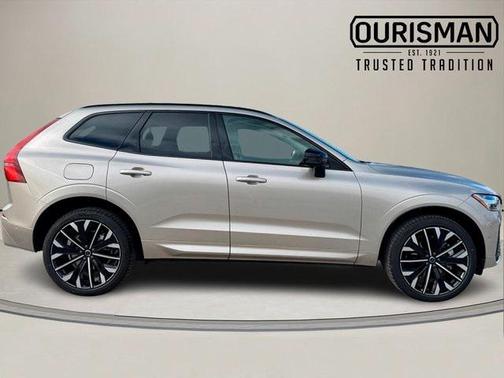 2026 Volvo XC60 Plug-In Hybrid T8 Ultra