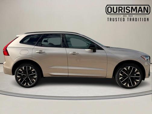 2026 Volvo XC60 Plug-In Hybrid T8 Ultra