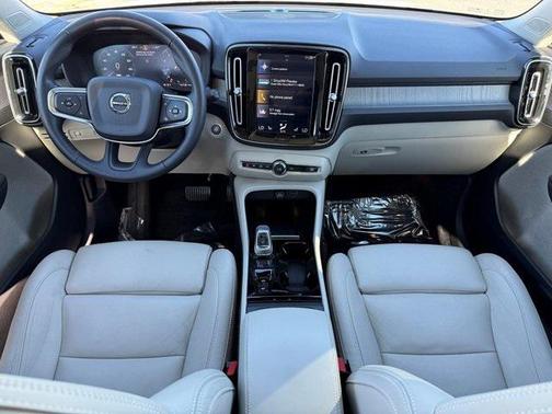 2020 Volvo XC40 T5 Inscription