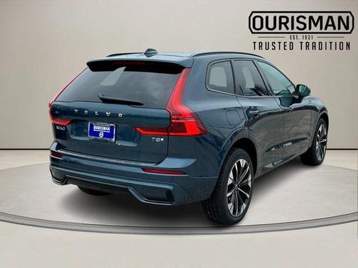 2026 Volvo XC60 Plug-In Hybrid T8 Plus