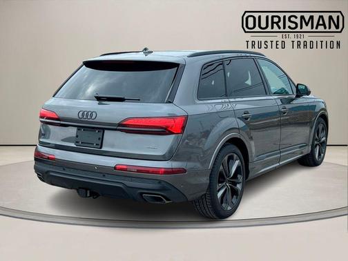 2026 Audi Q7 55 Premium Plus