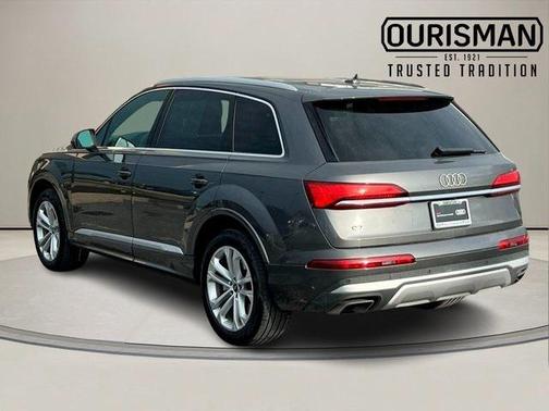 2025 Audi Q7 45 Premium