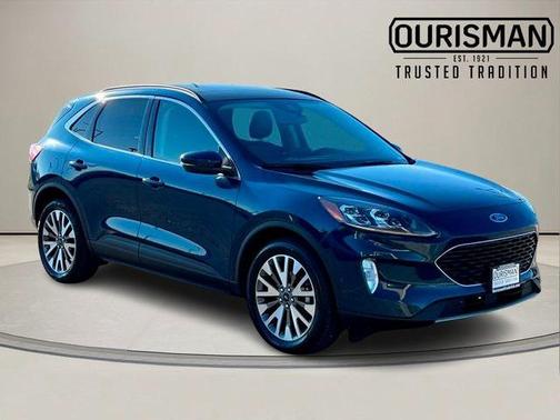 2020 Ford Escape Titanium