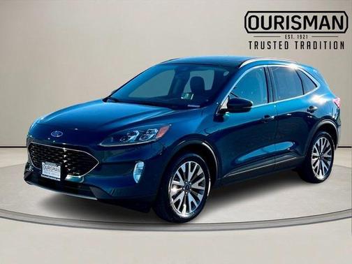 2020 Ford Escape Titanium