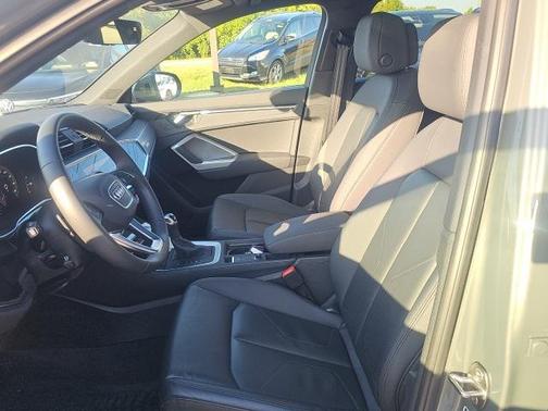 2024 Audi Q3 Premium Plus