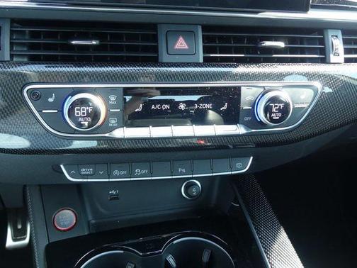 2022 Audi S5 Premium Plus