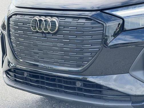 2023 Audi Q4 e-tron Premium Plus