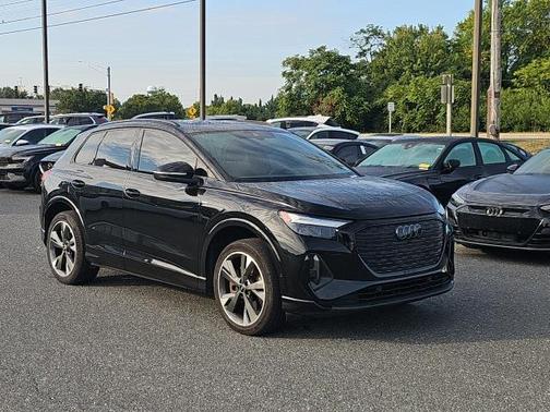 2023 Audi Q4 e-tron Premium Plus