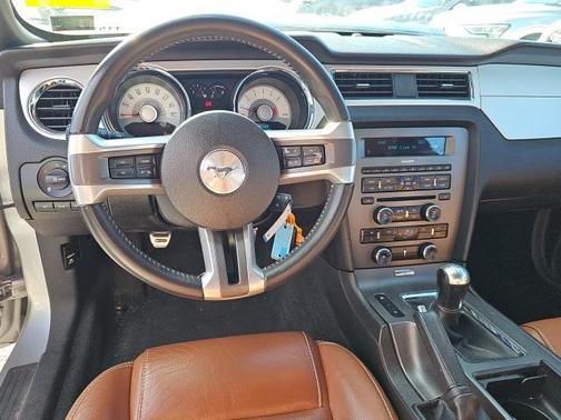 2011 Ford Mustang GT Premium