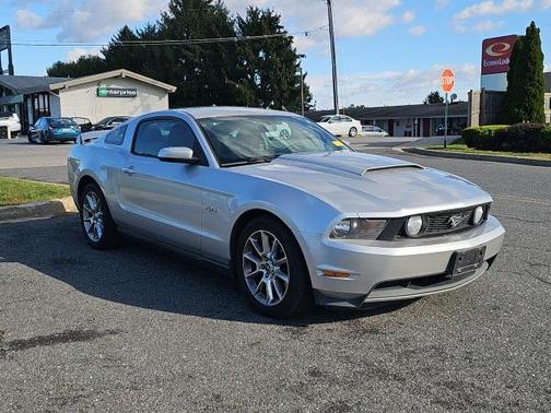 2011 Ford Mustang GT Premium