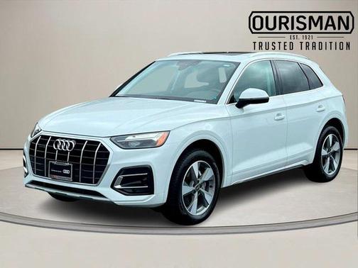 2024 Audi Q5 40 Premium