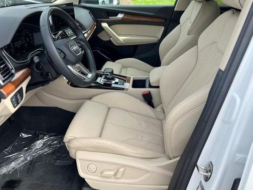 2022 Audi Q5 e 55 S line Premium Plus