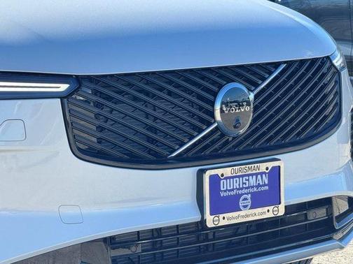 2026 Volvo XC90 B6 Ultra