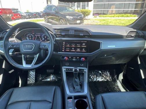 2024 Audi Q3 Premium
