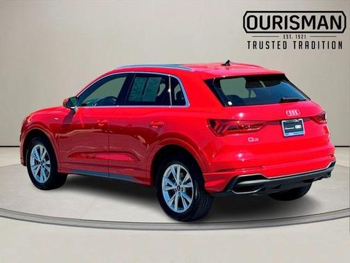 2024 Audi Q3 Premium