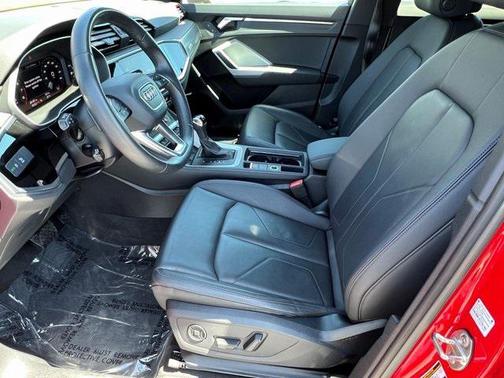 2024 Audi Q3 Premium