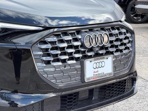 2025 Audi Q5 Premium Plus TFSI quattro S tronic