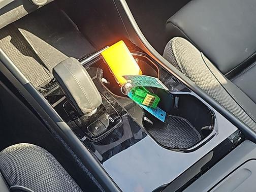 2023 Volvo C40 Recharge Pure Electric Twin Core