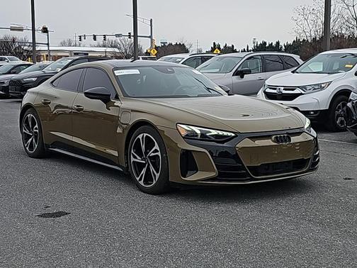 2023 Audi e-tron GT Prestige