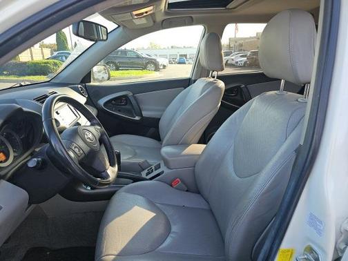 2011 Toyota RAV4 Limited